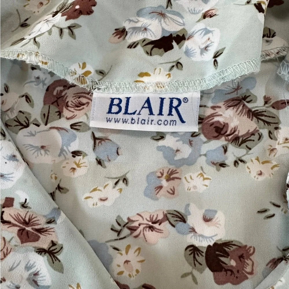 Blair Floral Button Down Bell Sleeve Blouse Size L/XL